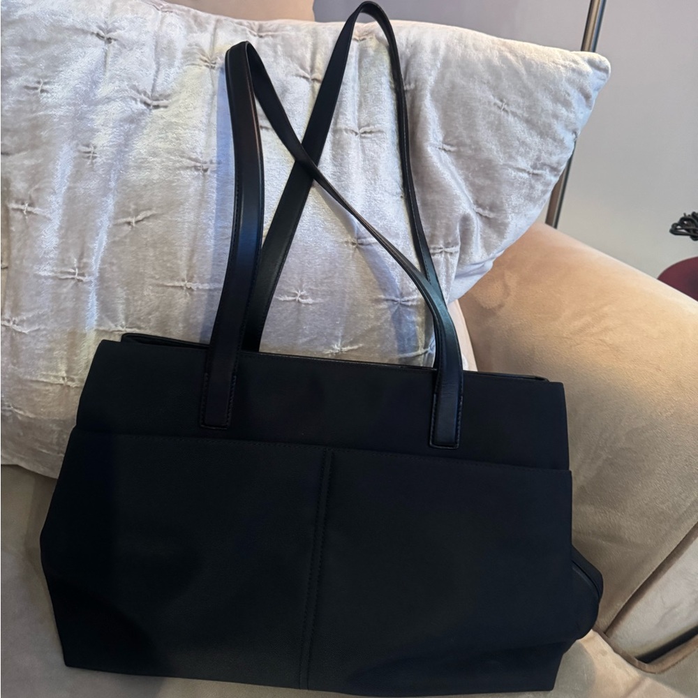 Coach black nylon briefcase/overnight bag multi compartment, shoulder straps